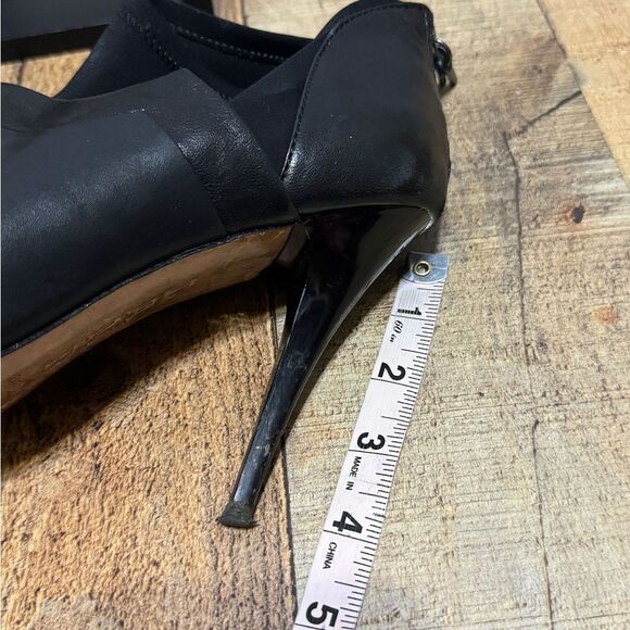 L.A.M.B Deedra Black on Black Booties - Picture 7 of 12